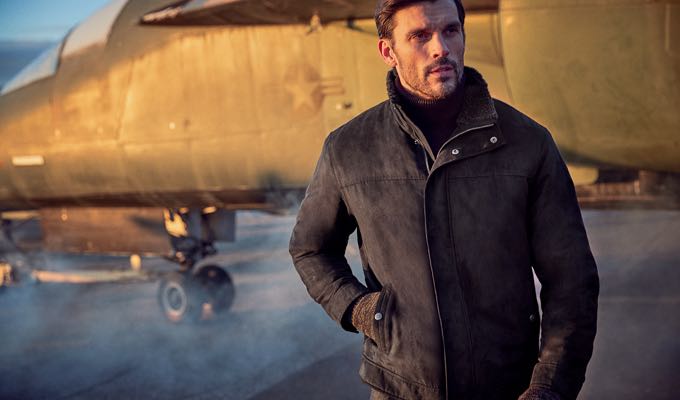 LOREM IPSUM DOLOR SIT AMET