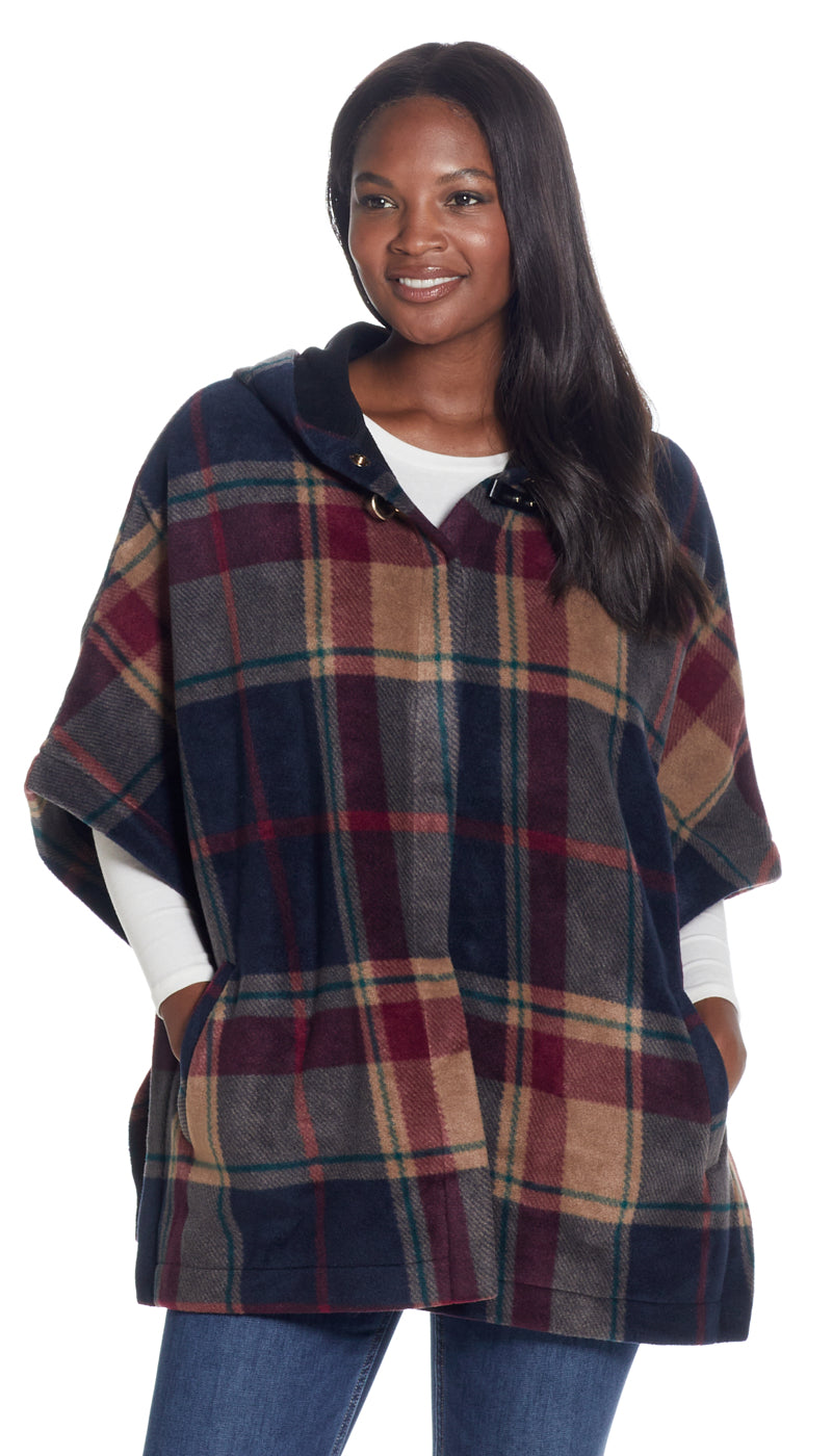 HOODED FLEECE PONCHO