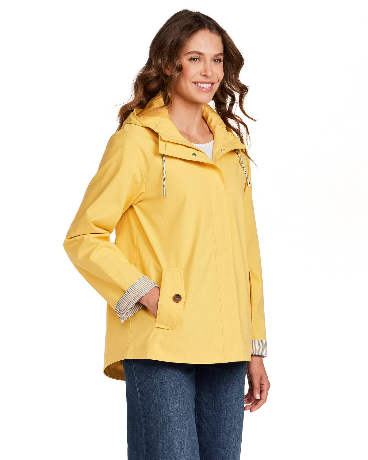 HOODED RAIN JACKET