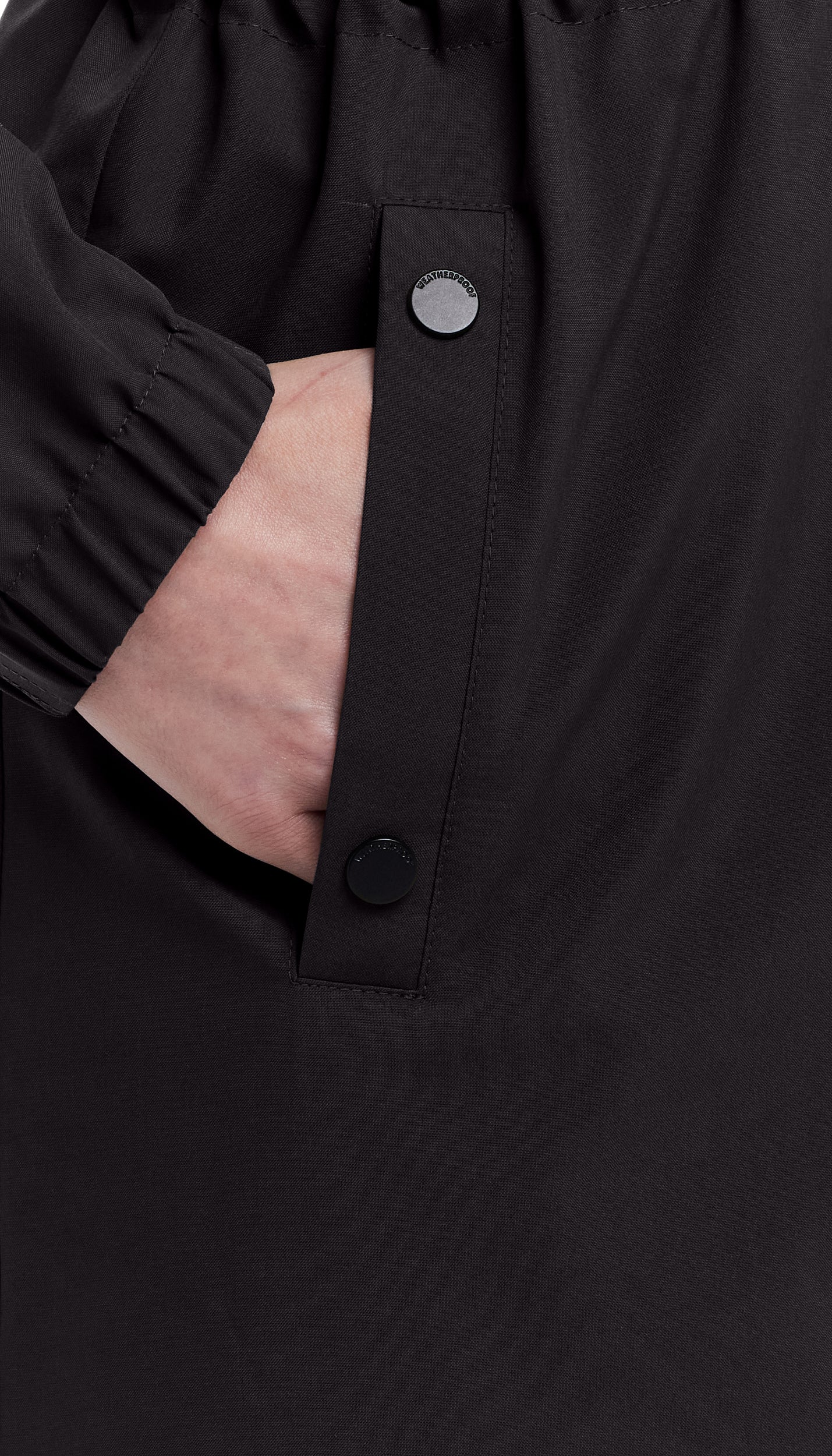 MODERN SPORTY ANORAK