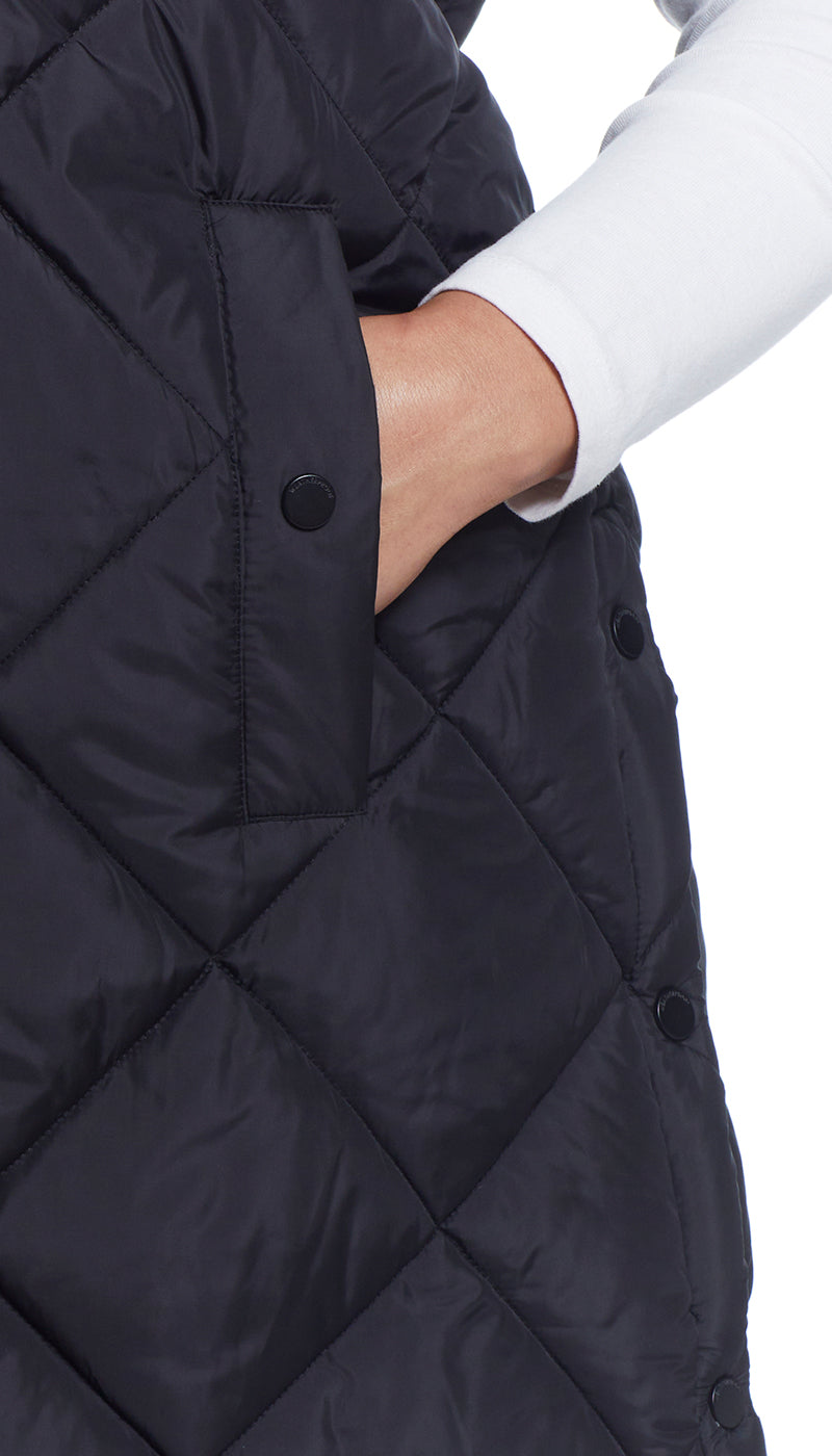 DIAMOND QUILTED LONGLINE HOODED VEST