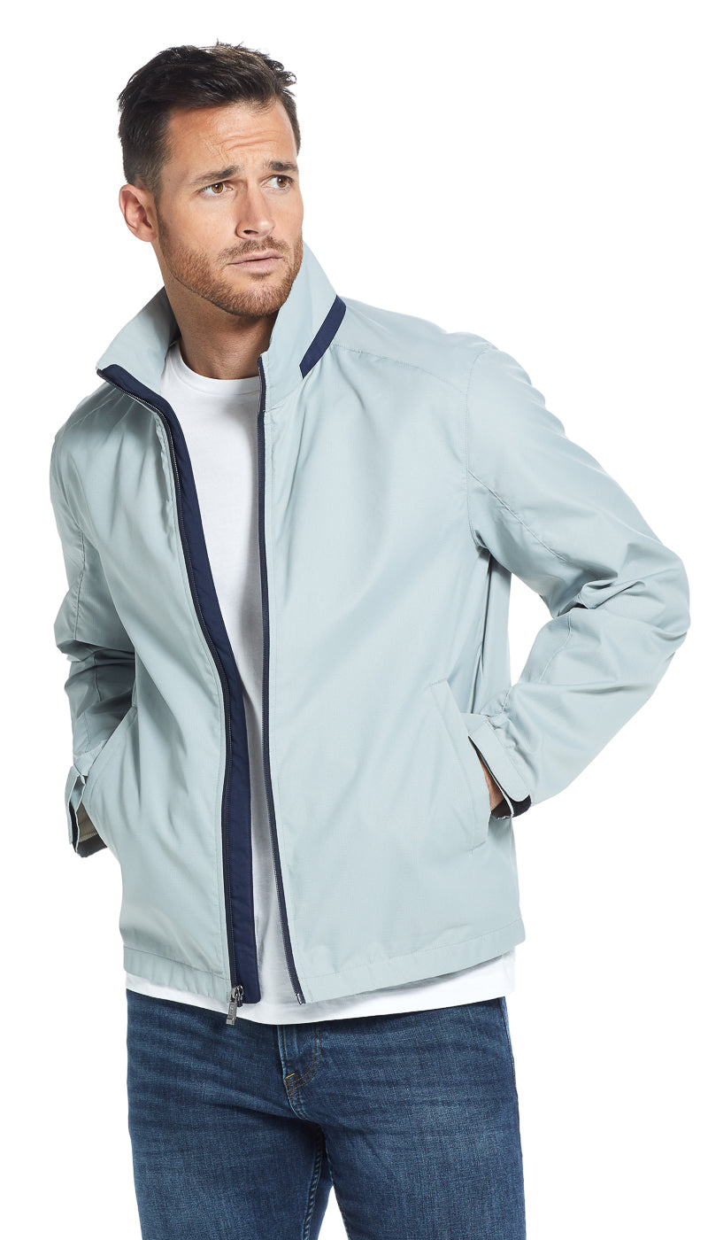 SPORTY WINDBREAKER