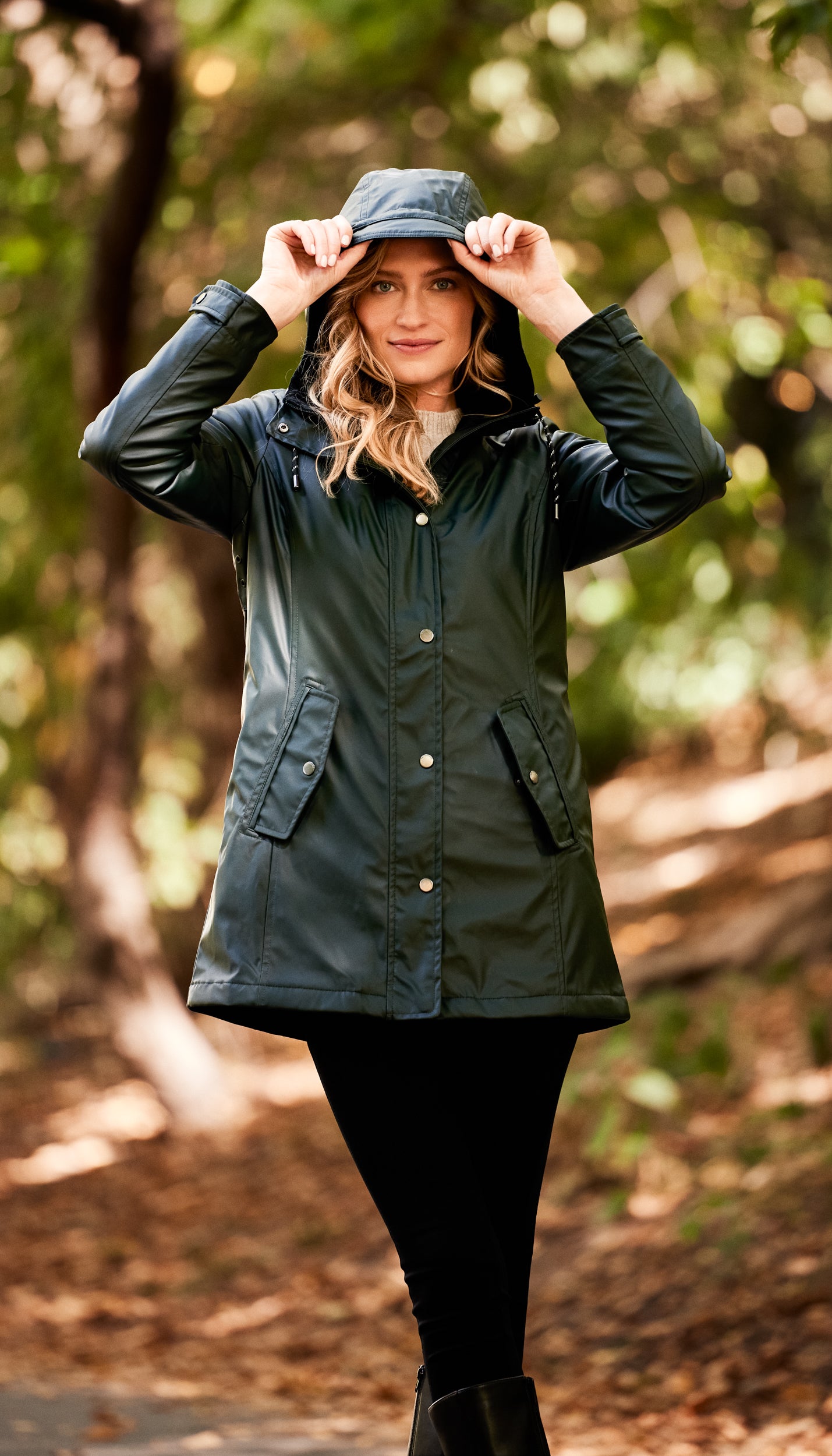 HOODED RAIN SLICKER - MID WEIGHT