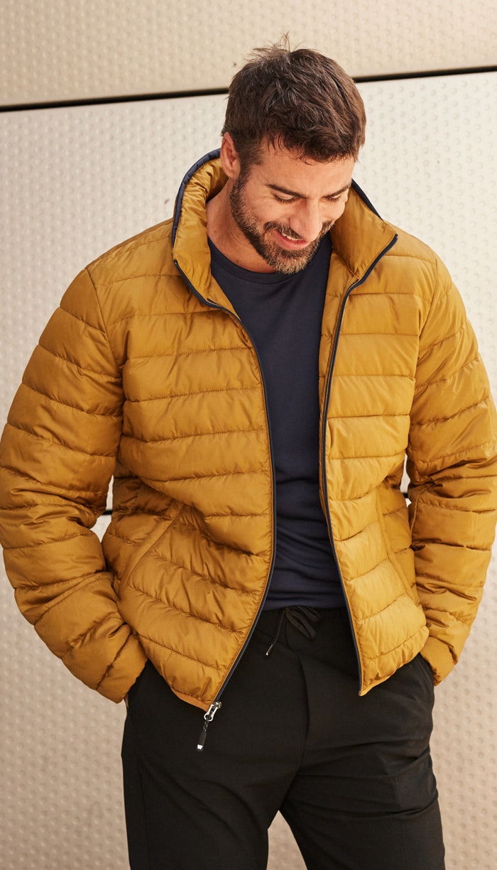 PILLOW PAC PUFFER JACKET - MUSTARD