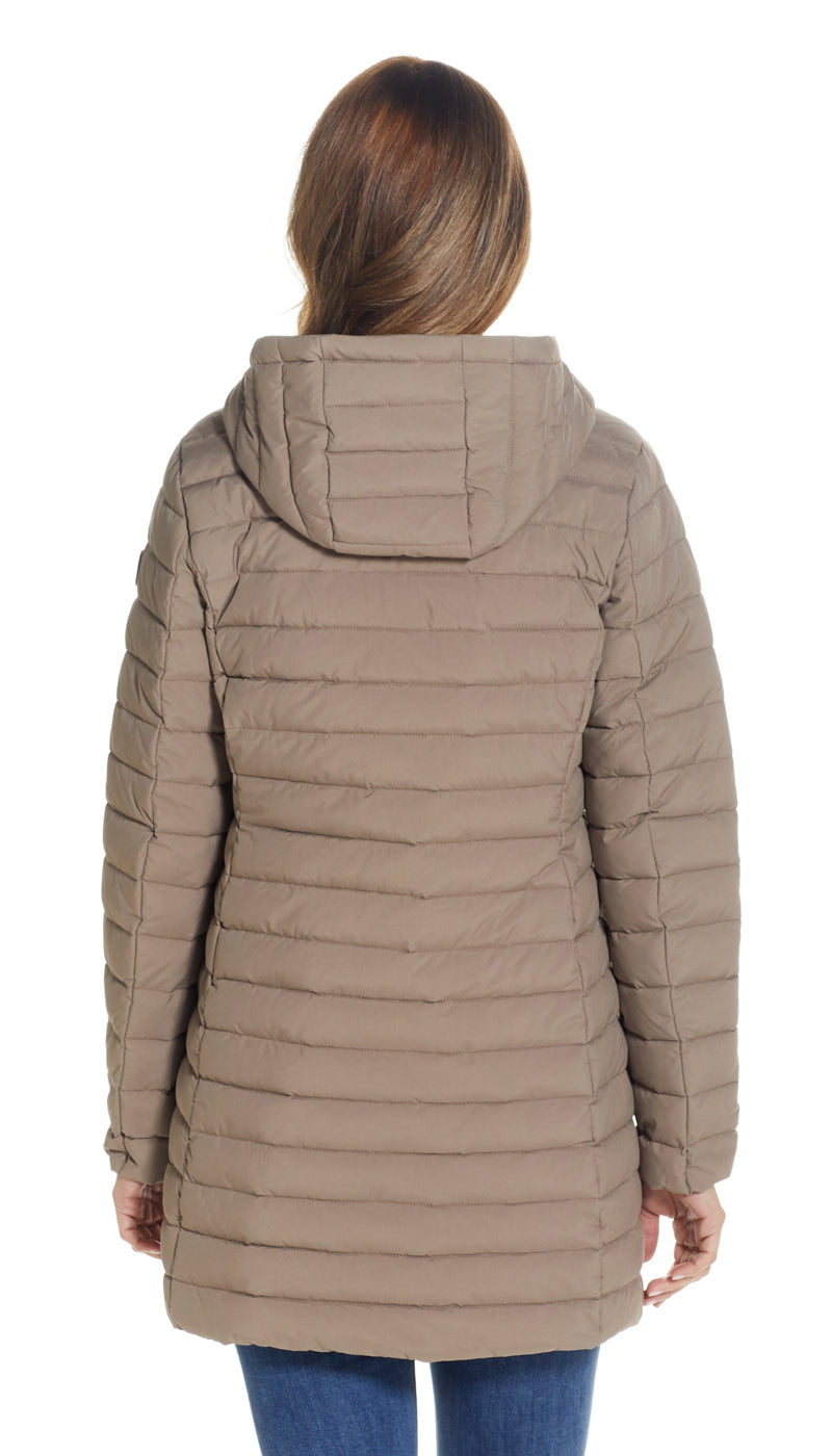 MODERN SHAPED PUFFER WITH STRETCH