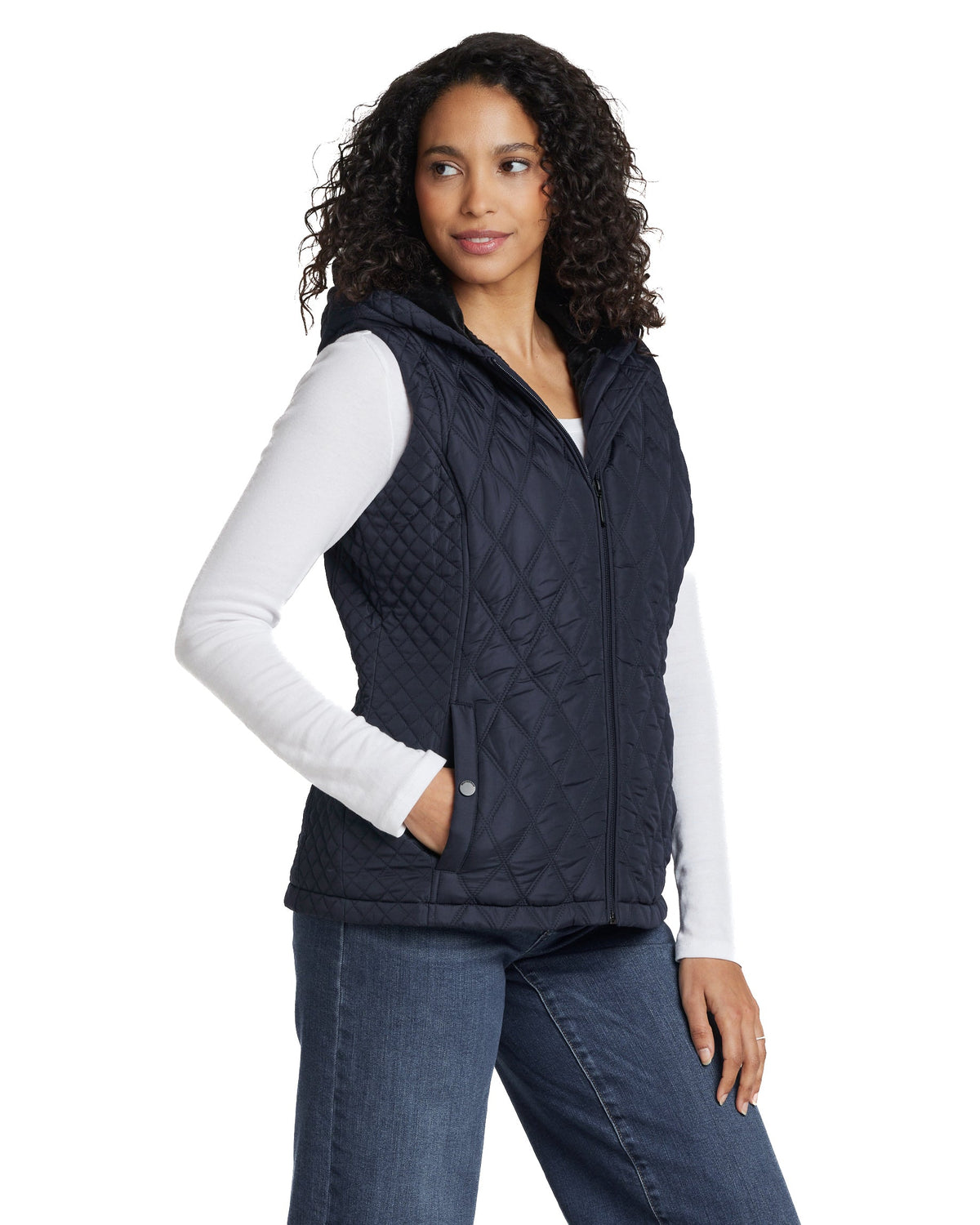 HOODED PUFFER VEST