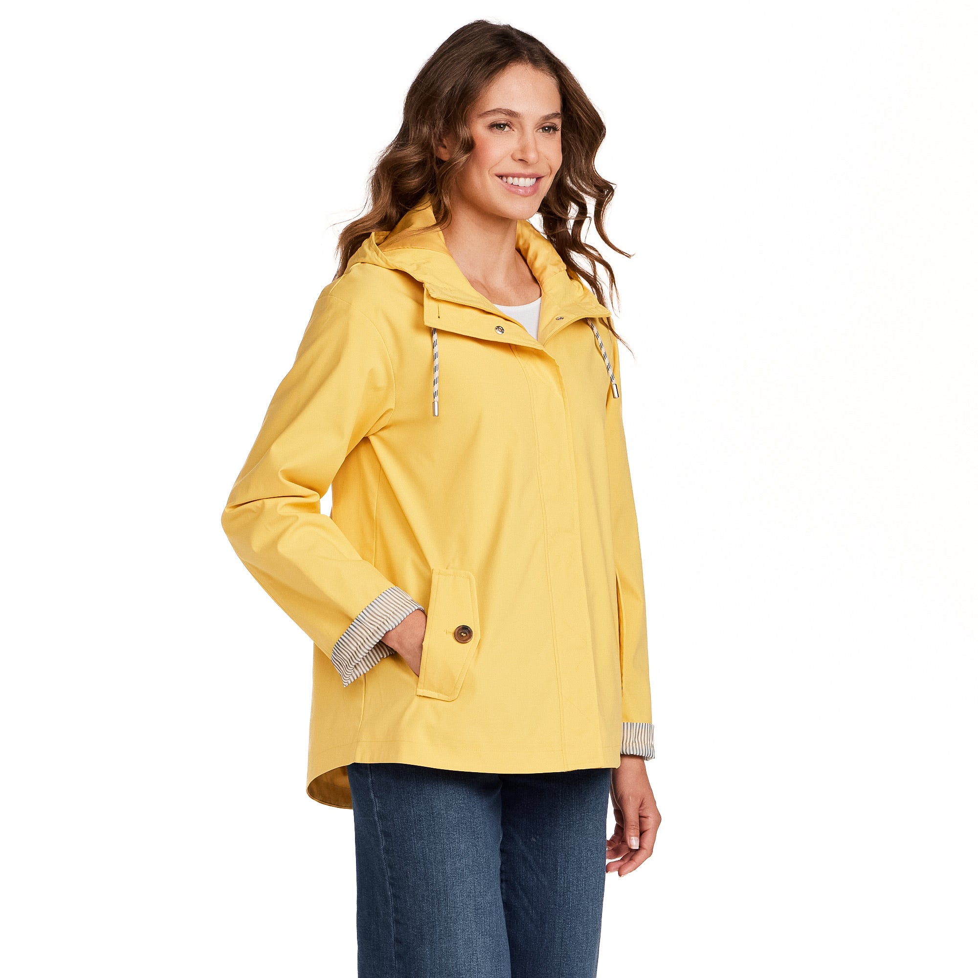 HOODED RAIN JACKET